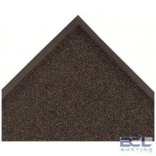 DESCRIPTION: (1) CARPETED ENTRANCE MAT BRAND/MODEL: NOTRAX #3U014 SIZE: 3X5 RETAIL$: $111.47 EA QTY: 1