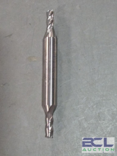 DESCRIPTION: (4) CARBIDE DE SQ END MILLS BRAND/MODEL: FULLERTON 32493 SIZE: 3/16" RETAIL$: $124.78 QTY: 4