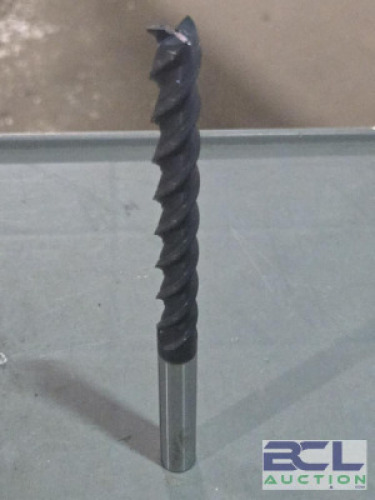 DESCRIPTION: (1) SOLID CARBIDE SQ END MILL BRAND/MODEL: VIPER CARB V33264S SIZE: 1/2" DIA 4 LOC RETAIL$: $344.38 QTY: 1