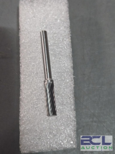 DESCRIPTION: (4) CARBIDE CYLINDER BUR BRAND/MODEL: WESTWARD 19D645 SIZE: 1/2"" DIA RETAIL$: $72.65 QTY: 4