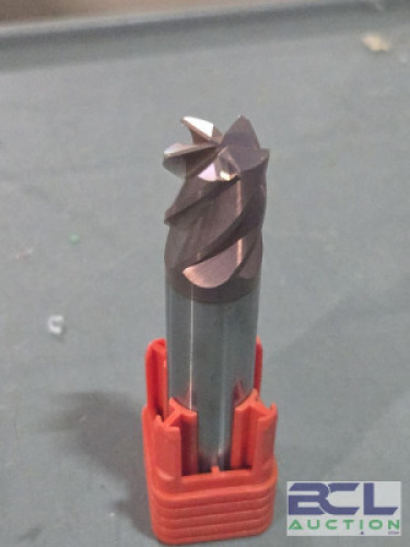 DESCRIPTION: (1) CARBIDE SQ END MILL BRAND/MODEL: FULLERTON 37654 SIZE: 5/8" DIA RETAIL$: $151.99 QTY: 1