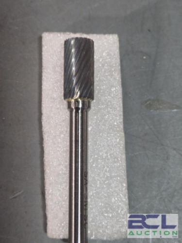 DESCRIPTION: (4) CARBIDE CYLINDER BUR BRAND/MODEL: WESTWARD 19D638 SIZE: 9.5MM RETAIL$: $162.30 QTY: 4