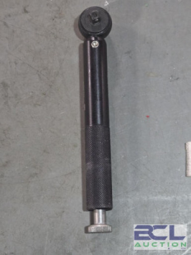 DESCRIPTION: (1) ADJUSTABLE TORQUE WRENCH BRAND/MODEL: SANDVICK COROMANT 5680 099-1 SIZE: 3-15nm 1/4" SQ DRIVE RETAIL$: $191.00 QTY: 1