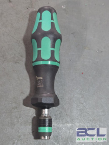 DESCRIPTION: (1) TORQUE SCREWDRIVER BRAND/MODEL: WERA 6AAV7 SIZE: 1/4" TIP SIZE 11-29 9IN LBS RETAIL$: $122.76 QTY: 1