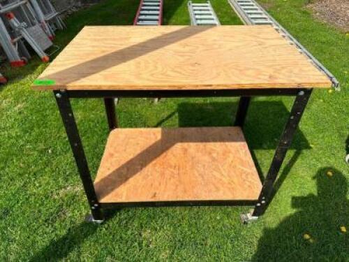 40" X 26" MOBILE WORK TOP UTILITY CART.