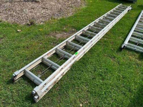 LOUISVILLE 32' ALUMINUM EXTENSION LADDER.