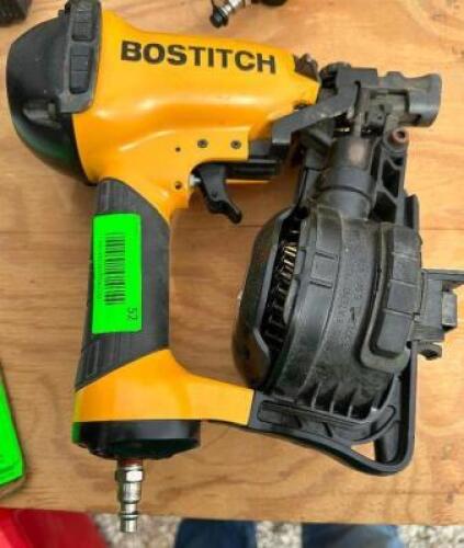 BOSTITCH RN46-1 ROOFING NAIL GUN.