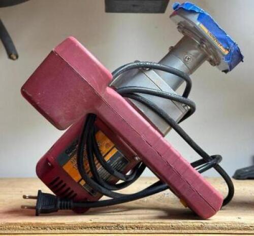 3-3/8" BLADE TOE KICK SAW