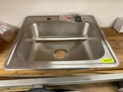 STAINLESS STEEL SINK