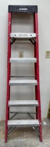 6FT FIBERGLASS LADDER