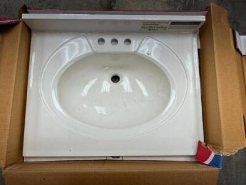 22"X25" WHITE VANITY TOP