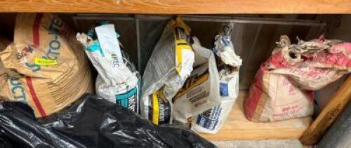 ASSORTED GROUT AND MORTAR MIX