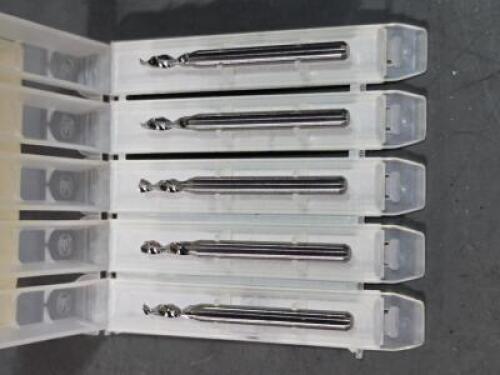DESCRIPTION: (5) EXTENDED FLUTE MICRO DRILL BIT BRAND/MODEL: KYOCERA 105-0960.400 SIZE: #41 RETAIL$: $57.83 QTY: 5