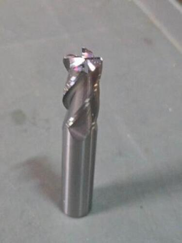 DESCRIPTION: (2) SOLID CARBIDE SQ END MILL BRAND/MODEL: GARR TOOL 13310 SIZE: 1/2" DIA .050 RAD RETAIL$: $262.35 QTY: 2