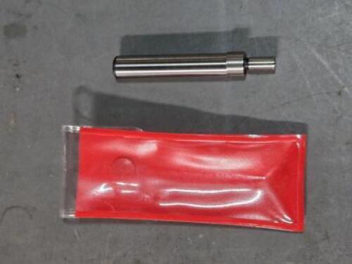 DESCRIPTION: (1) SINGLE END CYLIDRICAL, MECHANICAL EDGE FINDER BRAND/MODEL: STARRETT 827A SIZE: 0.2" HEAD 3/8" SD RETAIL$: $36.55 QTY: 1