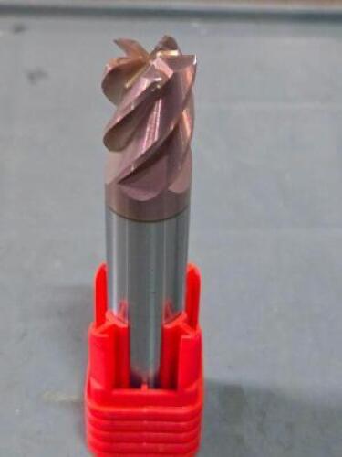 DESCRIPTION: (1) SOLID CARBIDE SQ END MILL BRAND/MODEL: FULLERTON 37655 SIZE: 5/8" DIA RETAIL$: $167.99 QTY: 1