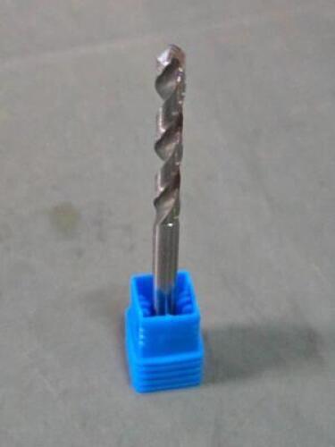 DESCRIPTION: (8) CARBIDE JOBBER DRILL BITS BRAND/MODEL: WESTWARD 5TVY5 SIZE: 11/64" RETAIL$: $161.16 QTY: 8