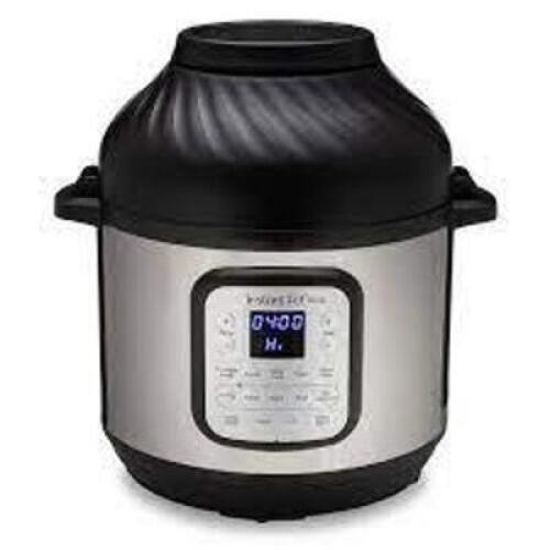 DESCRIPTION: (1) MULTI USE SMALL PRESSURE COOKER BRAND/MODEL: INSTANT POT INFORMATION: STAINLESS RETAIL$: $125.99 SIZE: 6 QT QTY: 1
