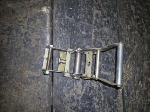 (15) - SMALL RATCHETS WITHOUT STRAPS