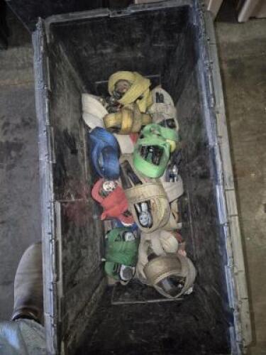 TOTE OF ASSORTED RATCHETS