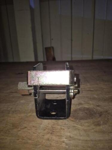 (35) - LASHING WINCHES