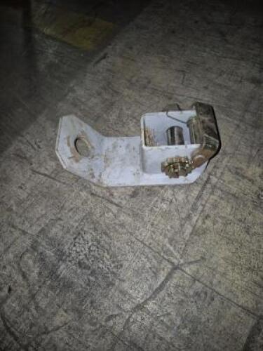 (16) - 2" BOX RACHET WITH TURNED UP FOOT PLATE