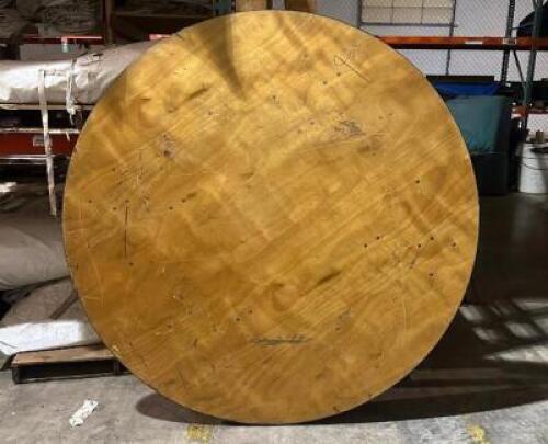 HEAVY DUTY ROUND FOLDING TABLE