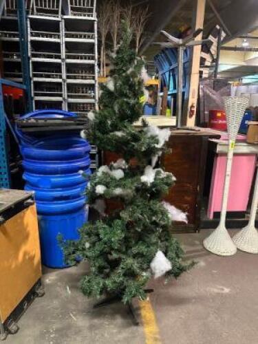 XMAS TREE