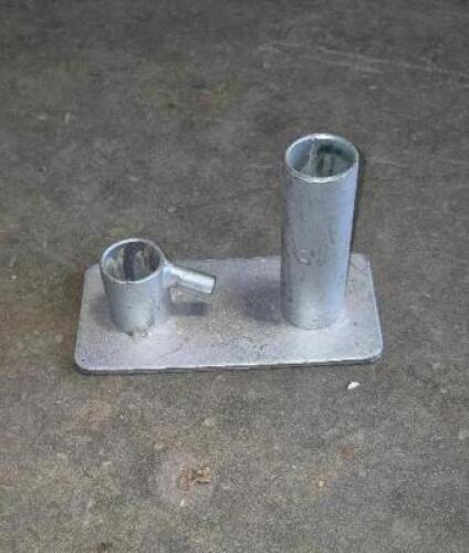 (10) - TENT FEET WITH HOOK FOR ROPE