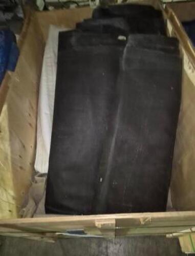 BOX OF VARIOUS MESH SIDEWALLS