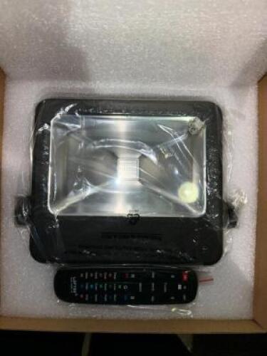 LOFTEK 50W LED COLOR CHANGING LIGHT WITH REMOTE