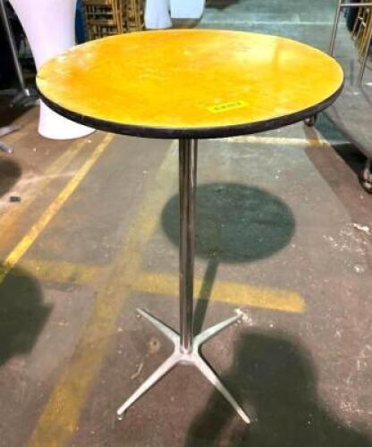 2FT COCKTAIL TABLE