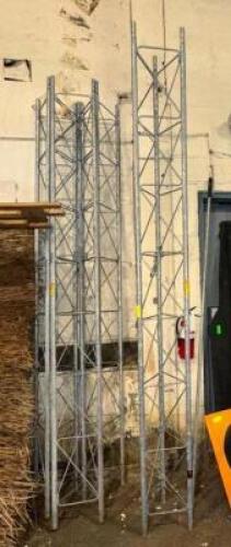 (4)- STAGE TRUSSES