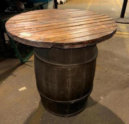WESTERN BARREL COCKTAIL TABLE