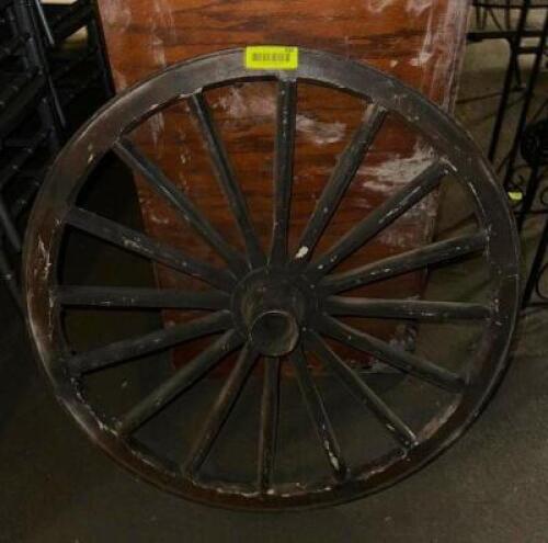 29" WOODEN WAGON WHEEL