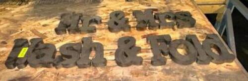 DECORATIVE WALL SIGNS