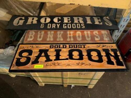 ASSORTED DECORATIVE SIGNS