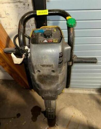 GAS POWERED STAKE / POST DRIVER