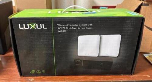 WIRELESS CONTROL SYSTEM WITH DUAL BAND ACCESS POINTS