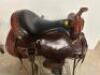 DESCRIPTION 17" LEATHER WESTERN SADDLE W/ STIRRUPS. ( USED ) NO TACK INCLUDED ADDITIONAL INFORMATION USED IN THE BOC SIZE 17" LOCATION BAY 6 QTY 1 - 5