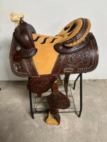 DESCRIPTION 16" HILASON FLEX TREE WESTERN HORSE TRAIL PLEASURE AMERICAN LEATHER SADDLE BROWN (USED ) ADDITIONAL INFORMATION USED IN THE BOX. SIZE 16"
