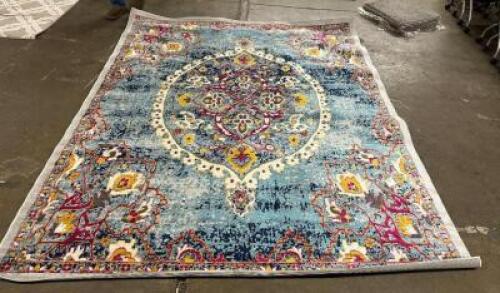 7'10"X9'10" AREA RUG