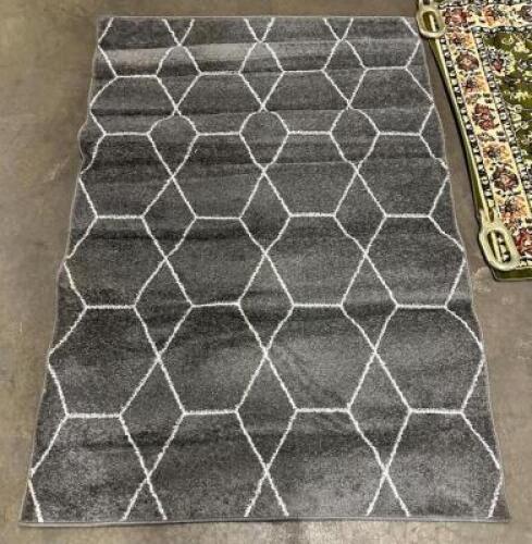 4'X6' AREA RUG