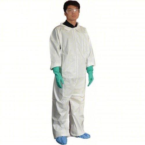 DESCRIPTION: (1) CASE OF (25) DISPOSABLE COVERALLS BRAND/MODEL: CONDOR #30ZE37 SIZE: 4XL RETAIL$: $125.00 EA QTY: 1