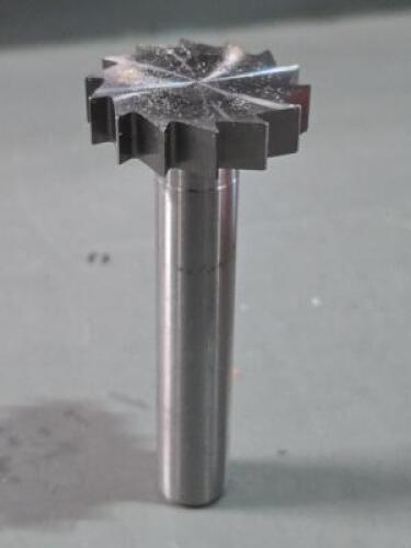 DESCRIPTION: (1) SPECIAL CARBIDE KEYSEAT CUTTER BRAND/MODEL: ITI BE031513 SIZE: 1.250" DIA .280" THICK QTY: 1