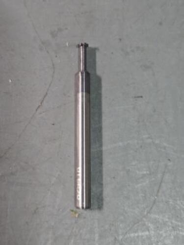 DESCRIPTION: (21) CARBIDE KEYSEAT CUTTERS BRAND/MODEL: SALIENT L01-040 SIZE: .100 DIA .025" LOC QTY: 21