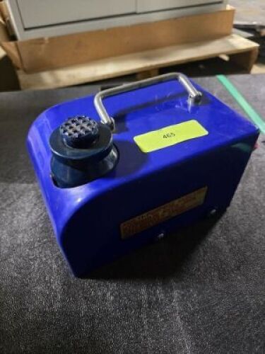 DESCRIPTION: (1) MULTI-PURPOSE ELECTRIC HYDRAULIC AUTO JACKBRAND/MODEL: INTERNATIONAL TRADERSINFORMATION:&nbsp;NO CABLES INCLUDEDQTY: 1