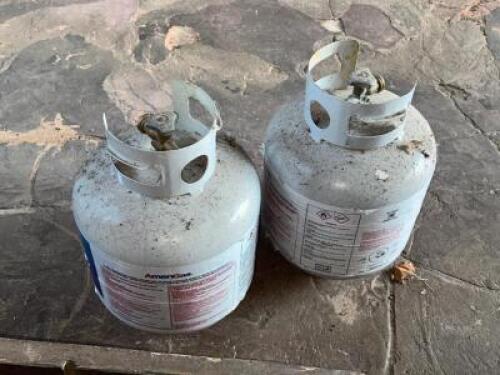 DESCRIPTION (2) PROPANE TANKS. THIS LOT IS: SOLD BY THE PIECE LOCATION OUTSIDE QTY 2