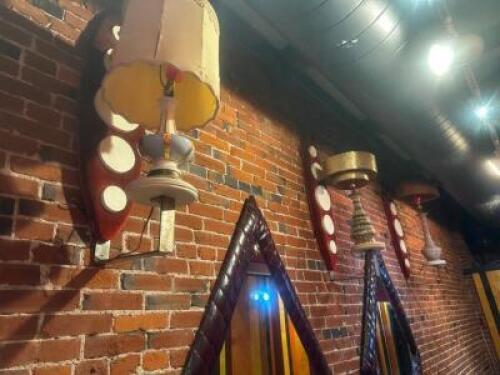 DESCRIPTION (4) WALL SCONCE SHELVES W/ VINTAGE / ANTIQUE LAMPS. ADDITIONAL INFORMATION SEE ADDITIONAL PHOTOS THIS LOT IS: SOLD BY THE PIECE LOCATION F