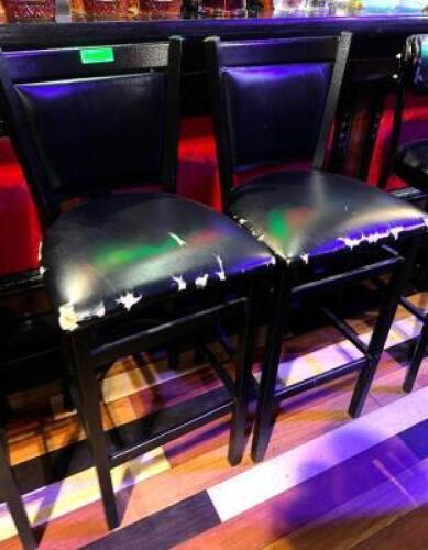 DESCRIPTION (2) 30" BLACK BAR STOOLS ADDITIONAL INFORMATION SOME WEAR AND TEAR. THIS LOT IS: SOLD BY THE PIECE LOCATION BACK BAR QTY 2